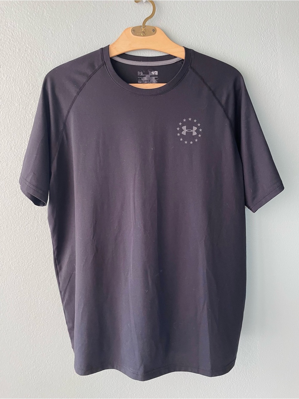 🌱5/$25🌱 Under Armour | Black Athletic Tee